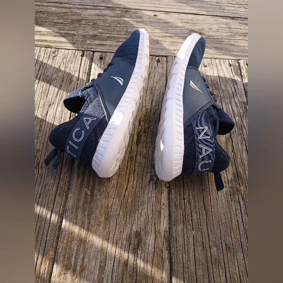 Nautica Navy Blue Sneakers - Picture 7 of 13